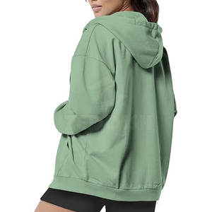 Sudaderas con capucha de punto informales para mujer de talla grande personalizadas más vendidas para el invierno con diseño de logotipo frontal - Product Image 4