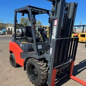 Ucuz teklif kaldırma forkliftler ZFG25P 2.5 forklift  gaz Lpgn katı lastikler 4 m 5 m 6 m direk