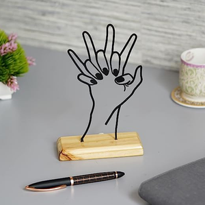 AK Brass Metal Loving Hands Tabletop Black Acabado Decorativo Showpiece para decoración para sala de estar y adornos de decoración de oficina - Product Image 6