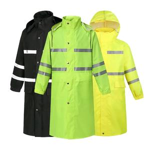 Veste de pluie en PVC vert pour adultes, logo personnalisé, longue, respirante, réfléchissante, imperméable, de sécurité, coupe-vent, durable - Product Image 1