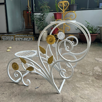 Support à fleurs suspendu en fer forgé sur pied, personnalisé, économique, pour décoration intérieure contemporaine, durable, facile à installer, Vietnam, pour intérieur