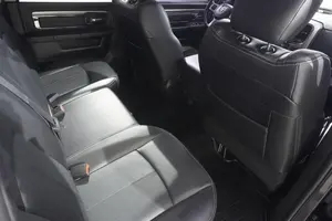 RAM 2500 Laramie 2018 USADO con Volante a la Izquierda/Derecha - Product Image 4