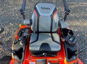 ซื้อเครื่องตัดหญ้าแบบ Zero Turn ยี่ห้อ Kubota รุ่น ZD1211 - Product Image 2