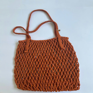 Sac à main en crochet durable et à la mode pour femmes, parfait pour toutes les occasions, plage, shopping et sorties décontractées - Product Image 4