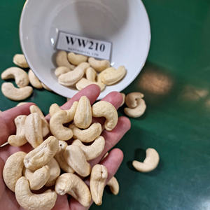 Noix de cajou Kaju WW210 noix sèches exportées au Moyen-Orient, UE SANTIGO noix et grains - Product Image 1