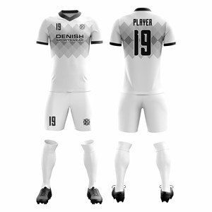 Kit de camiseta de fútbol transpirable y de secado rápido sublimado de poliéster personalizado de alta calidad, uniformes ultracómodos para equipos y clubes - Product Image 1