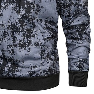เสื้อฮู้ดดี้ผู้ชาย โพลีเอสเตอร์ 100% ผลิตในปากีสถาน ผ้าฟลีซ น้ำหนักเบา คุณภาพสูง ดีไซน์บุซับใน สำหรับฤดูหนาว แบบเรียบ - Product Image 4