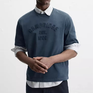 T-shirt 100% coton lavé à l'acide pour hommes broderie en relief et en détresse effet de décoloration à manches courtes T-Shirt grande taille pour hommes - Product Image 1