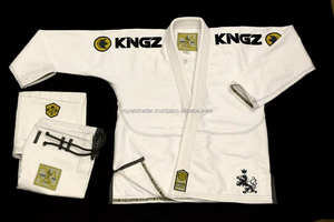ชุดยูนิเซ็กซ์คอตตอนบีเจเจ กิโมโน ออกแบบเองได้ตามสั่ง (OEM) ชุดฝึกศิลปะการต่อสู้ พร้อมตัวเลือกโลโก้แบบกำหนดเอง ระยะเวลาผลิตตัวอย่าง 7 วัน สำหรับกีฬายิวยิตสู - Product Image 2