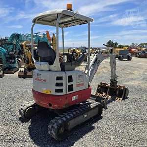 Miniexcavadora TAKEUCHI TB215 R en venta - Product Image 6
