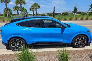 รถฟอร์ด มัสแตง มัค-อี จีที ปี 2023 มือสอง พวงมาลัยซ้าย/ขวา - Product Image 3