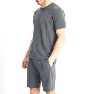 Ensemble T-shirt et short personnalisés 100% coton léger et respirant pour hommes Streetwear surdimensionné avec logo - Product Image 5