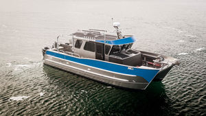 Catamarano Mezzo <span class=keywords><strong>da</strong></span> Sbarco e Yacht <span class=keywords><strong>da</strong></span> <span class=keywords><strong>Carico</strong></span> in Alluminio Kinocean di Altissima Qualità con Motore Fuoribordo Disponibile per la Vendita - Product Image 2