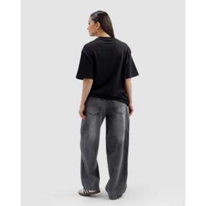 Camiseta Esencial Negra 100% Algodón, Transpirable, Antiarrugas, Casual, Ajustada, Corta, Estampado Sólido, 180 Gramos, Tejido Jersey - Product Image 3