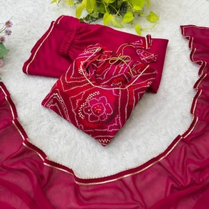 Ropa étnica Kediya con Dupatta y Plazzo Pure Rayon Bhadhej Print, Gota Patti Detailing & Roman Silk Bottom - Product Image 3