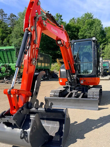 Mini-excavatrice Kubota KX040-4 haute performance, de 1 à 3,5 tonnes, avec chenilles en caoutchouc, pour travaux agricoles ou de chantier, à prix avantageux - Product Image 2