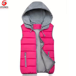 Gilet matelassé en tricot à capuche avec logo personnalisé, écologique, pour femmes, couleur unie, streetwear d'hiver, style urbain - Product Image 5