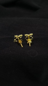 ต่างหูเพชรกลมสีทองโรแมนติก4ชิ้น VVS EF ต่างหูเพชรที่ปลูกในห้องทดลองคุณภาพสูงและสง่างาม - Product Image 4