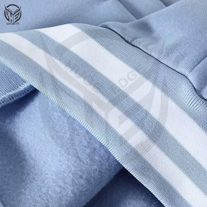 Chaqueta Varsity de Invierno, Estilo Casual Elegante, con Forro Polar, Servicio OEM de Alta Calidad, Secado Rápido, Transpirable y Ecológica - Product Image 3