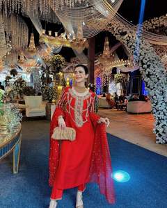 Nouveau concepteur vêtements de fête de mariage de haute qualité lourd Georgette entièrement fil broderie travail haut et Palazzo avec Dupatta - Product Image 1