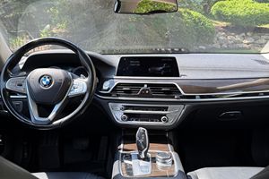 BMW 740i xDrive d'occasion 2019 - Product Image 4