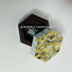 Boîte à bijoux en marbre artisanale de luxe indienne 2024, forme hexagonale moderne, design gravé, haute qualité, boîte cadeau, vente en gros - Product Image 2