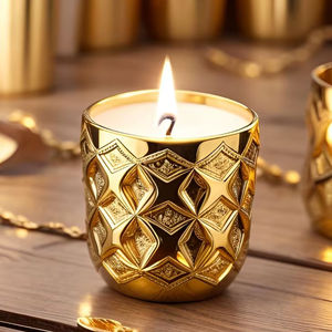 Pot de bougie en cire métallique de luxe à usage cadeau offrant un look élégant avec un arôme agréable et une qualité durable - Product Image 1