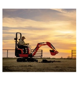 La mini-excavatrice Kubota Kx008 efficace possède 1 couvercle de service arrière et une portée de 2850 mm au niveau du sol, ainsi qu'une pompe hydraulique. - Product Image 1