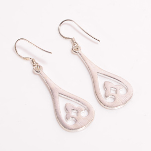 ต่างหูห้อยแบบคลาสสิกสีเงินสเตอร์ลิง925เครื่องประดับแบบห้อยที่สวยงาม - Product Image 2