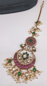 Pendientes Kundan de Moissanita Étnicos Chapados en Oro de Alta Calidad para Mujer, Ideales para Bodas y Aniversarios, con Brillos Impresionantes RSRD-170 - Product Image 2