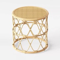 Table basse en rotin/bois tressé artisanale de luxe moderne avec un design circulaire long pour le salon et la décoration d'hôtel
