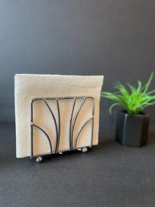 Meilleure vente de porte-serviettes dernier design décoration de table en métal porte-serviettes debout pour table d'hôtel porte-mouchoirs décoratif - Product Image 5