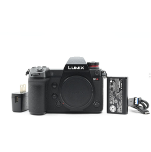 Cámara Digital sin Espejo BEST DC-S1R de 47.3MP al por Mayor - Product Image 2