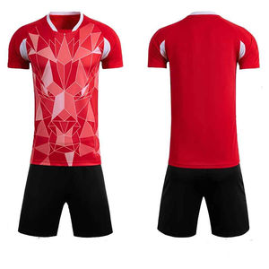 Conjunto de uniforme de fútbol para hombres, niños, jóvenes, camiseta de fútbol personalizada, pantalones cortos, ropa deportiva transpirable de secado rápido, fábrica al por mayor duradera - Product Image 1