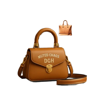 Bolso Mini Satchel Estructurado de Moda en Cuero Genuino Premium con Dos Asas, Cierre de Cremallera y Detalle de Botón con Patrón de Letras - Product Image 4