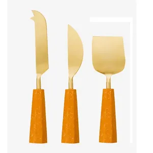 Ensemble de couteaux à fromage et à beurre en acier inoxydable avec manche en bois, parfait pour une utilisation et une salle à manger élégantes - Product Image 6