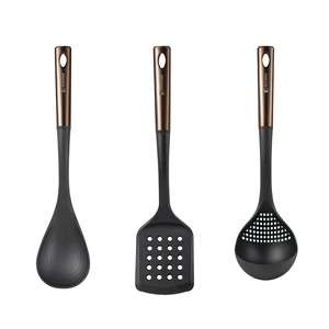 Set di pentole San Ignacio Palma in acciaio inox da 5 pezzi adatto per piani cottura a induzione + set di utensili da cucina da 3 pezzi in nero - Product Image 6