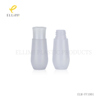 Flacon cosmétique en plastique blanc givré avec bouchon à pression, emballage minimaliste pour soins de la peau, pour lotion