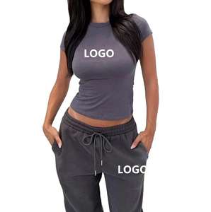 Conjuntos de pantalones cortos Ropa deportiva Conjunto de pantalones cortos de 2 piezas para mujer Top corto personalizado de 2 piezas y conjuntos de pantalones cortos para mujer - Product Image 4