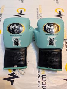 Personnalisé tout nouveau professionnel pas de boxe pas de vie gants de boxe gagnants à lacets en cuir. - Product Image 2