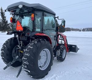 รถไถ4X4แมสซีย์เฟอร์กูสันใหม่จัดส่งเร็วมีสินค้าในสต็อกคุณภาพพรีเมี่ยมซื้อตอนนี้70hp 80hp 120hp 100hp - Product Image 5