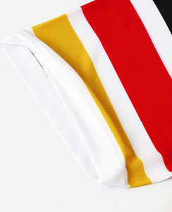 Ensemble d'uniformes de football personnalisés avec impression par sublimation, 100% polyester, séchage rapide, respirant, maillot d'équipe personnalisé - Product Image 5