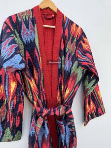 Veste d'hiver matelassée femme longue coton Kantha Robe multicolore imprimé fleuri Kimono de mariée vêtements de plage robe tissu floral - Product Image 2