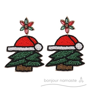 Orecchini di lusso con perline dell'albero di Natale | Orecchini natalizi artigianali per Boutique di Berlino, Londra, Stoccolma e Toronto - Product Image 3