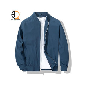 Chaqueta Bomber para mujer Chaqueta universitaria de satén liso Chaqueta Bomber disponible de muestra para hombre - Product Image 4
