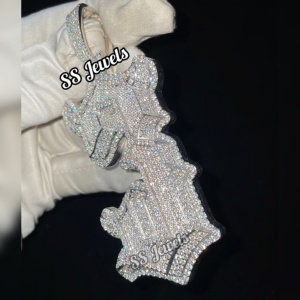 Custom 9.67 CTW VVS1 Moissanite Letter Pendant Necklace Unique Hip Hop Style Iced Charm for <b>Halloween</b> <b>Gift</b> - Product Image 5