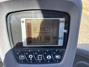 Excavadora Compacta Hidráulica Kubota KX033-4 de 3.3T |   Miniexcavadora Kubota KX033-4 de 3.3 toneladas para paisajismo - Product Image 4