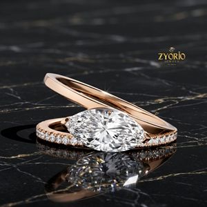 Anillo de compromiso de oro de 14 quilates con corte marquesa y banda pavé, anillo de boda clásico para ella - Product Image 1