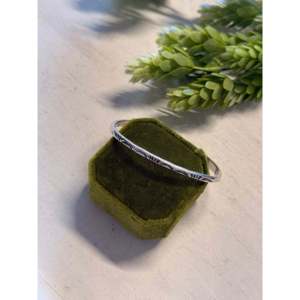 Navajo Handmade Sterling <b>Silver</b> Stamped Fashion <b>Cuff</b> <b>Bracelet</b> - Product Image 4