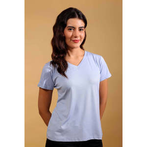 Camiseta Premium de Algodón Suave con Cuello en V, Corte Holgado y Aspecto Elegante para un Uso Diario Cómodo - Product Image 3